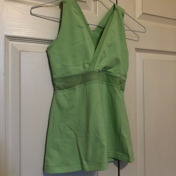 Lululemon tank - Picture 5 of 5